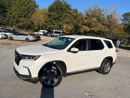 2024 Honda Pilot EX-L 7 Passenger