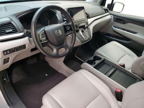 Lunar Silver Metallic 2019 Honda Odyssey EX-L