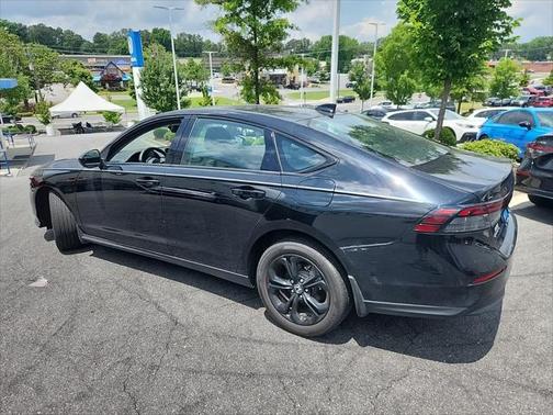2025 Honda Accord Sport SE 1.5T