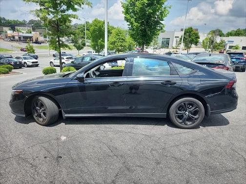 2025 Honda Accord Sport SE 1.5T