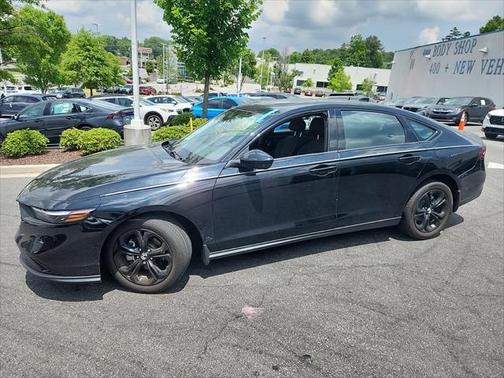 2025 Honda Accord Sport SE 1.5T