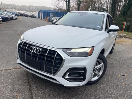 2024 Audi Q5 40 Premium