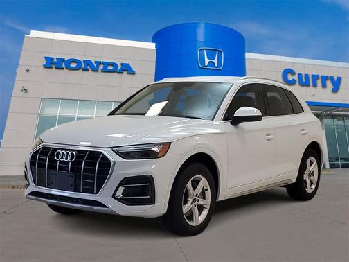 2024 Audi Q5 40 Premium