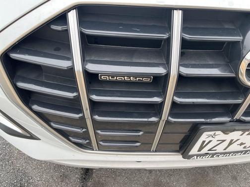 2024 Audi Q5 40 Premium