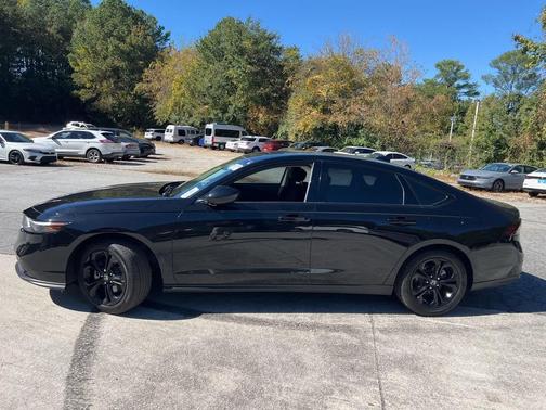 2025 Honda Accord Sport SE 1.5T