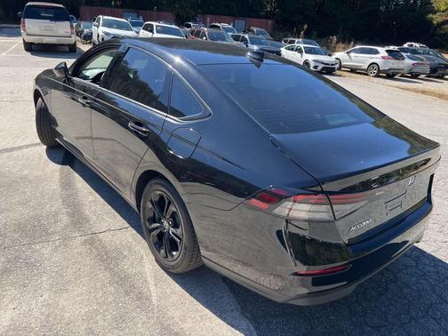 2025 Honda Accord Sport SE 1.5T