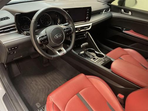 2021 Kia K5 GT-Line