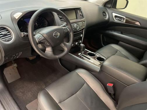 2014 Nissan Pathfinder SL