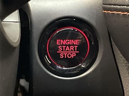 2025 Honda HR-V 2WD Sport