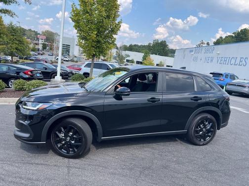 2023 Honda HR-V 2WD Sport