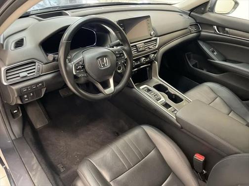 2022 Honda Accord Touring 2.0T