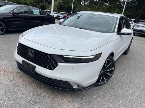 2023 Honda Accord Hybrid Touring