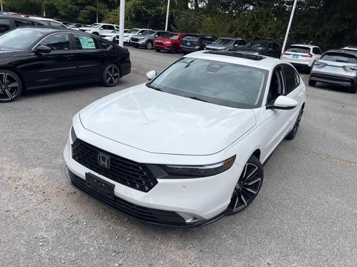 2023 Honda Accord Hybrid Touring