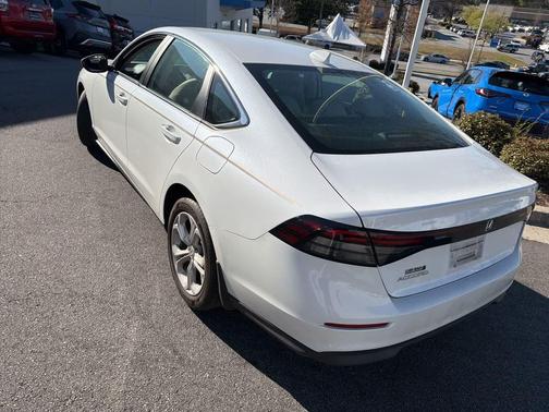 2023 Honda Accord LX 1.5T