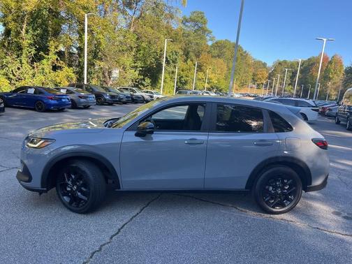 2025 Honda HR-V 2WD Sport