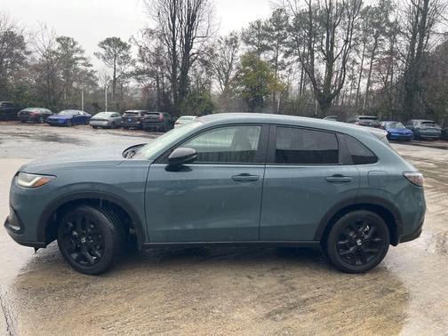 2025 Honda HR-V 2WD Sport