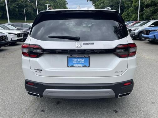 2025 Honda Pilot Elite