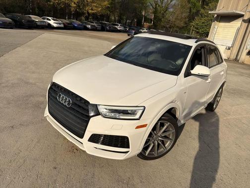 White 2018 Audi Q3 2.0T Premium Plus
