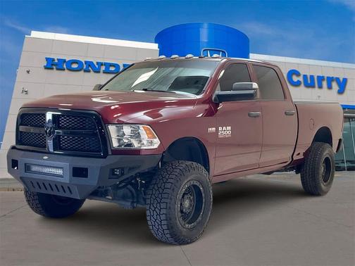 2017 RAM 2500 Tradesman Crew Cab 4x4 6'4' Box