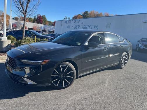 2025 Honda Accord Hybrid Touring