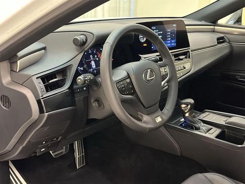 2022 Lexus ES 350 F Sport