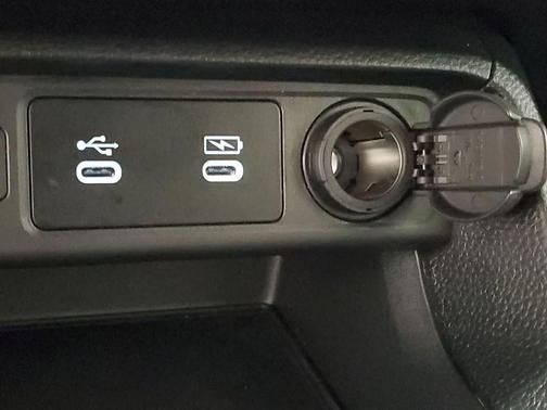 Platinum White Pearl 2025 Honda Civic Sport