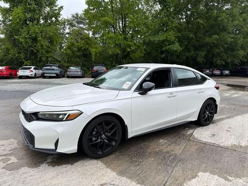 Platinum White Pearl 2025 Honda Civic Sport