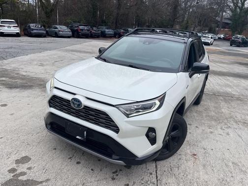 2021 Toyota RAV4 Hybrid SE