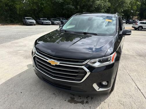 Mosaic Black Metallic 2019 Chevrolet Traverse LT Leather