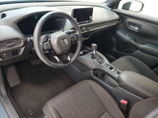Nordic Forest Pearl 2025 Honda HR-V 2WD Sport