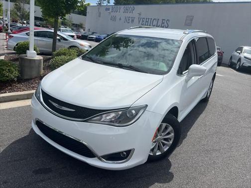 2019 Chrysler Pacifica Touring L
