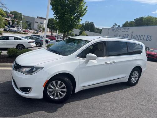 2019 Chrysler Pacifica Touring L