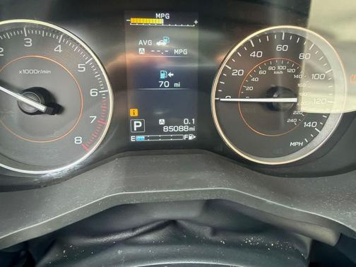 Dark Gray Metallic 2018 Subaru Crosstrek 2.0i Limited