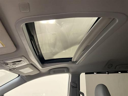 2019 Toyota Sienna XLE