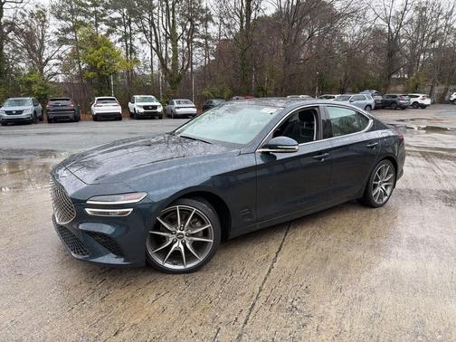 2022 Genesis G70 2.0T RWD