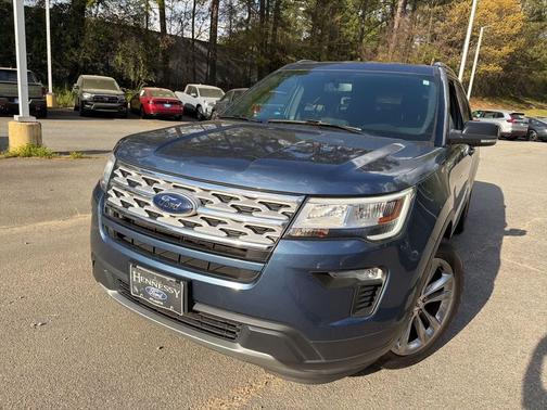 Blue Metallic 2019 Ford Explorer XLT