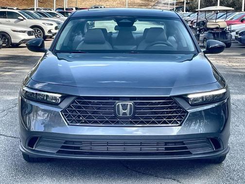 Meteorite Gray Metallic 2026 Honda Accord SE