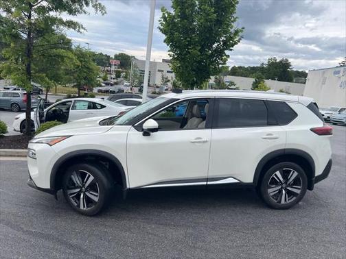 2021 Nissan Rogue SL