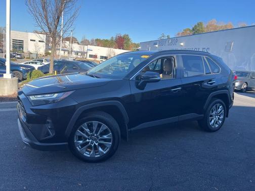 2024 Toyota RAV4 Limited