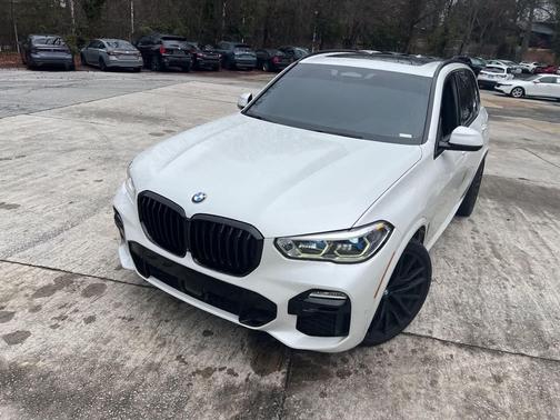 2020 BMW X5 M50i