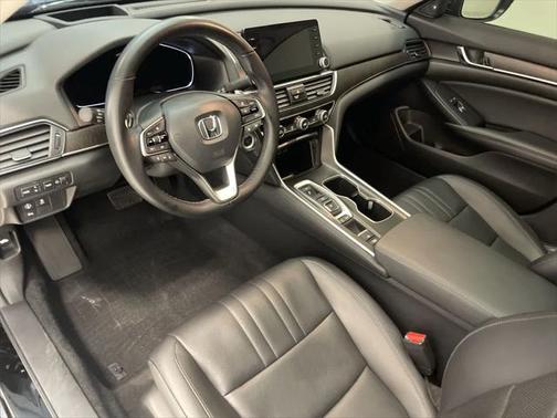 2022 Honda Accord Touring 2.0T