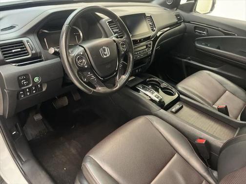 2022 Honda Ridgeline Black