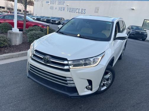 2017 Toyota Highlander Limited