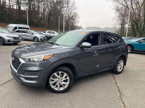 2021 Hyundai TUCSON SE