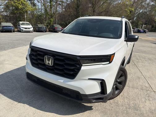 Platinum White Pearl 2025 Honda Pilot Sport