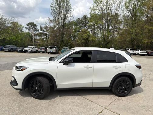 2024 Honda HR-V 2WD Sport