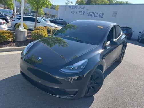 2025 Tesla Model Y Long Range Dual Motor All-Wheel Drive