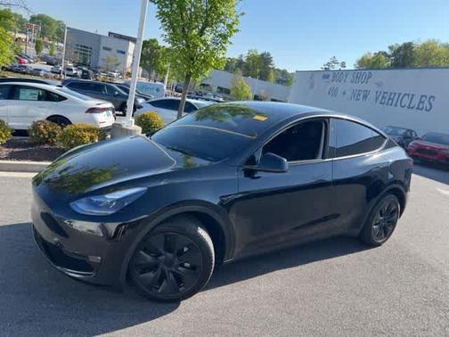 2025 Tesla Model Y Long Range Dual Motor All-Wheel Drive