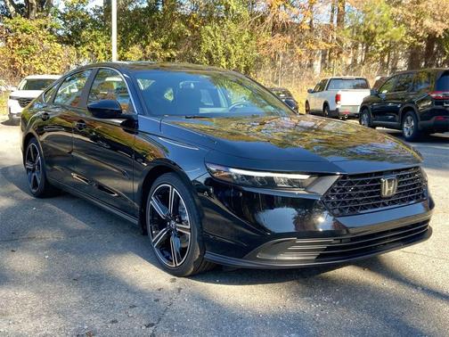 2025 Honda Accord Hybrid Base