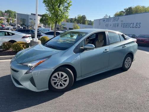 2016 Toyota Prius Two